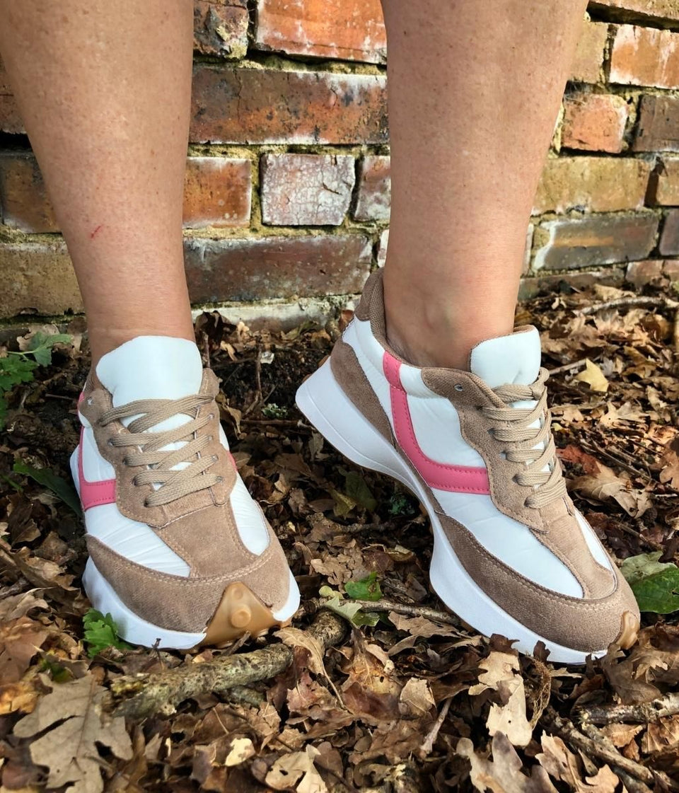 White & Pink Trim Trainers