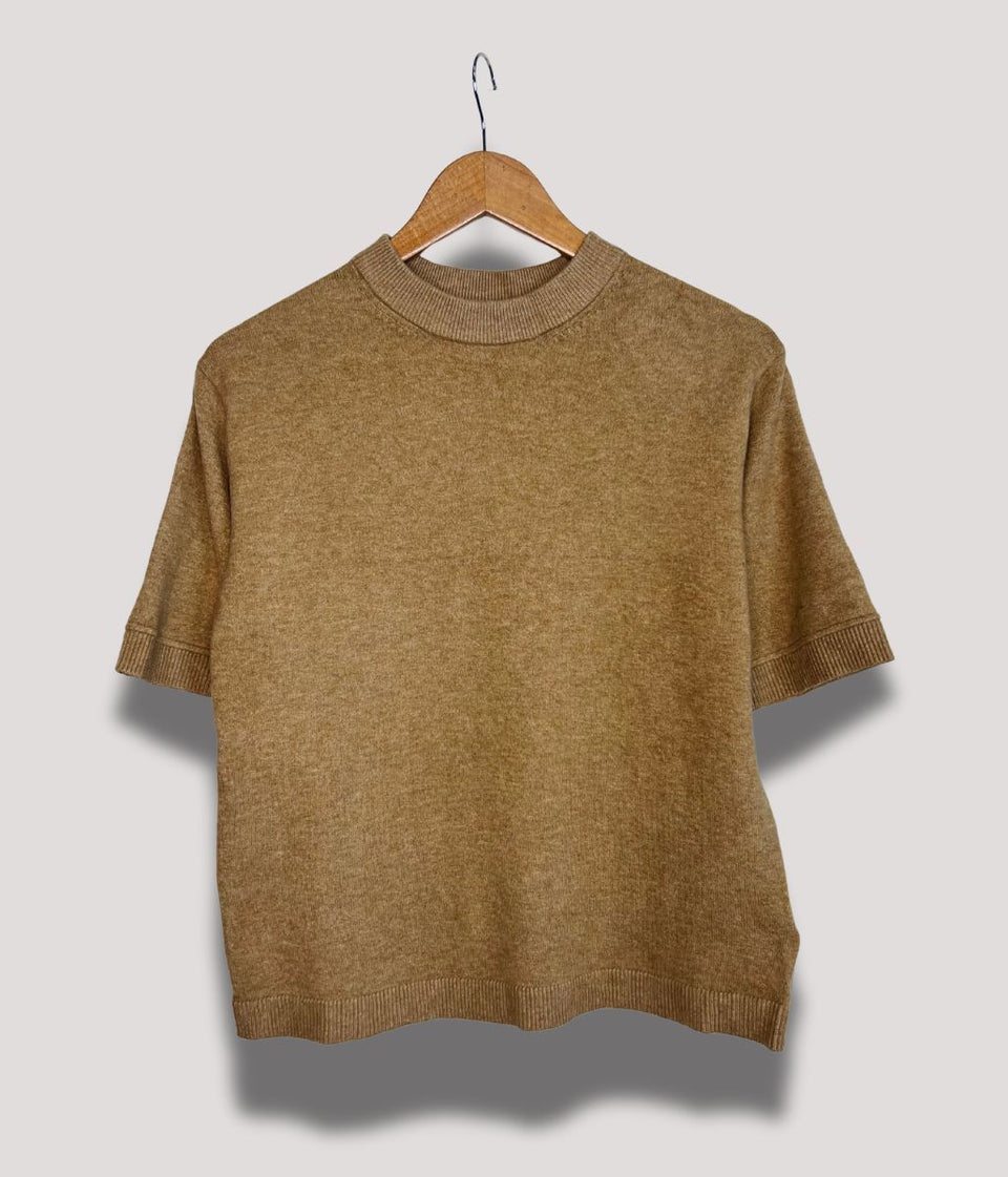 Biscuit Air Yarn Short Sleeve Crew Neck Jumper