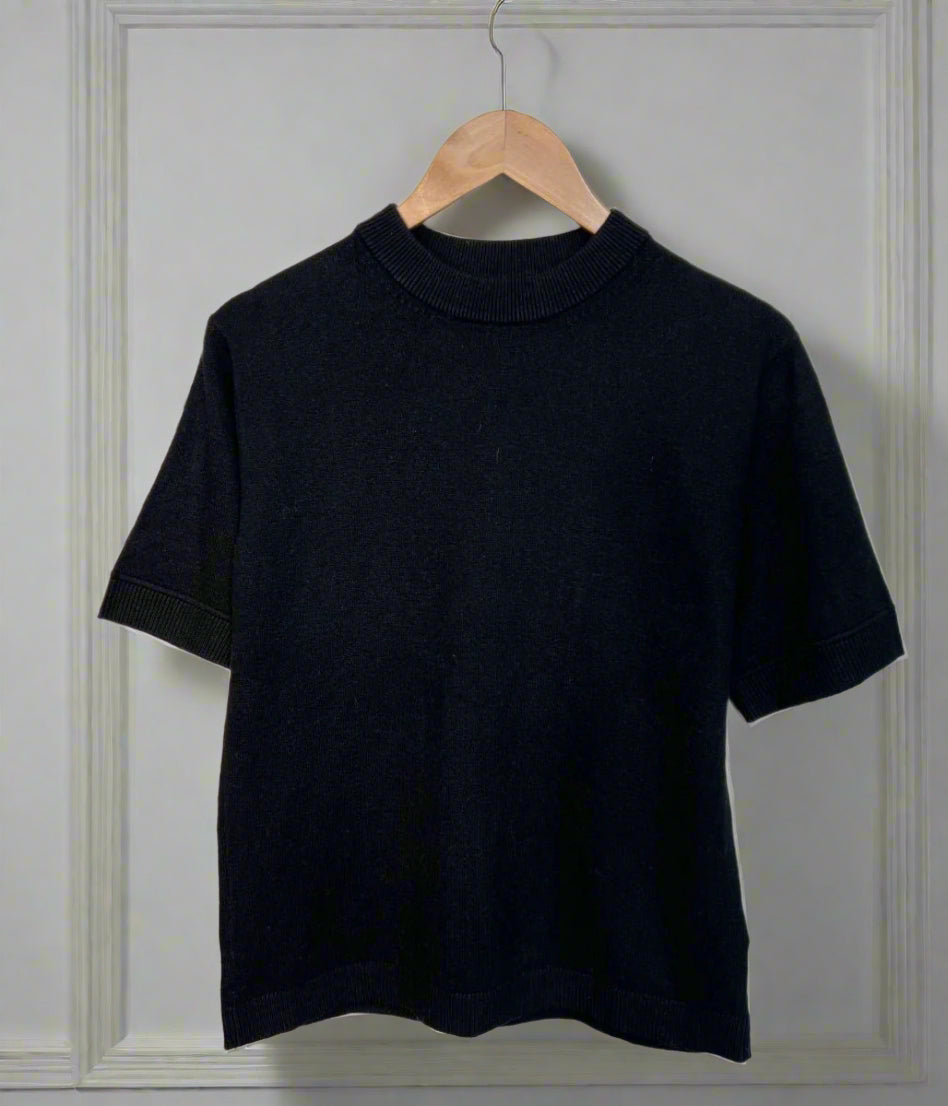 Black Air Yarn Short Sleeve Crew Neck Jumper