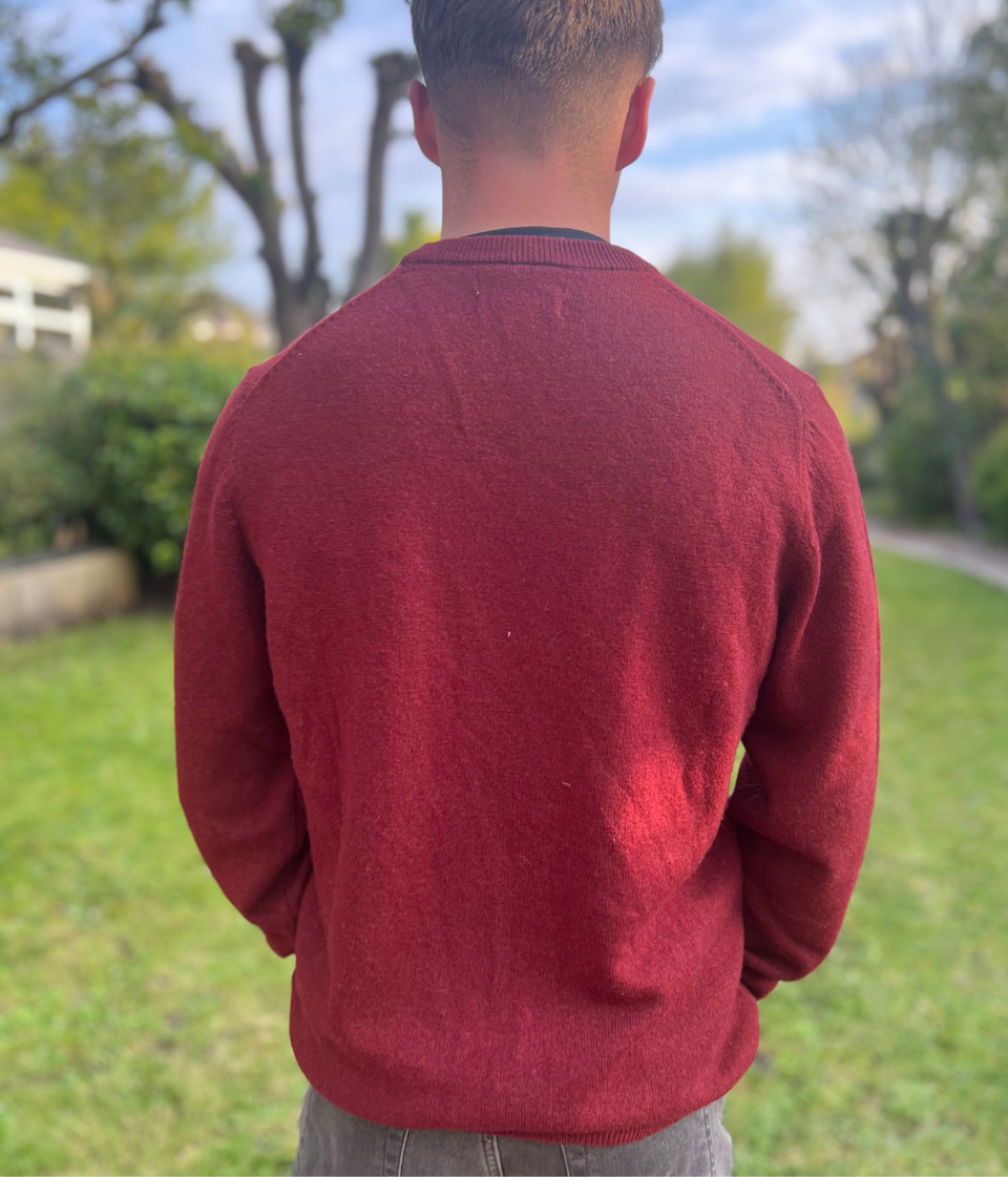 Burgundy Men's Extra Fine Lambswool Jumper