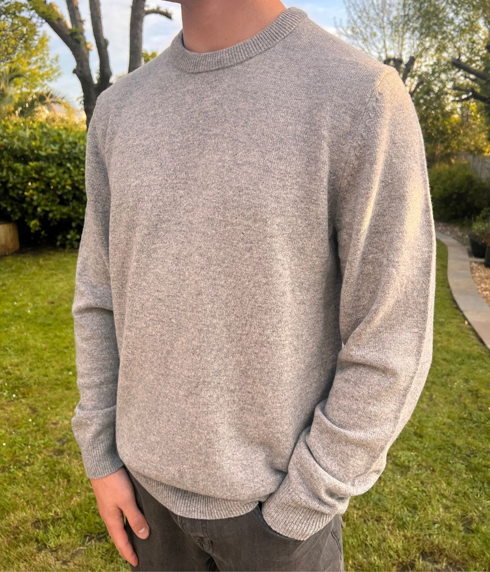 Grey Men's Extra Fine Lambswool Jumper