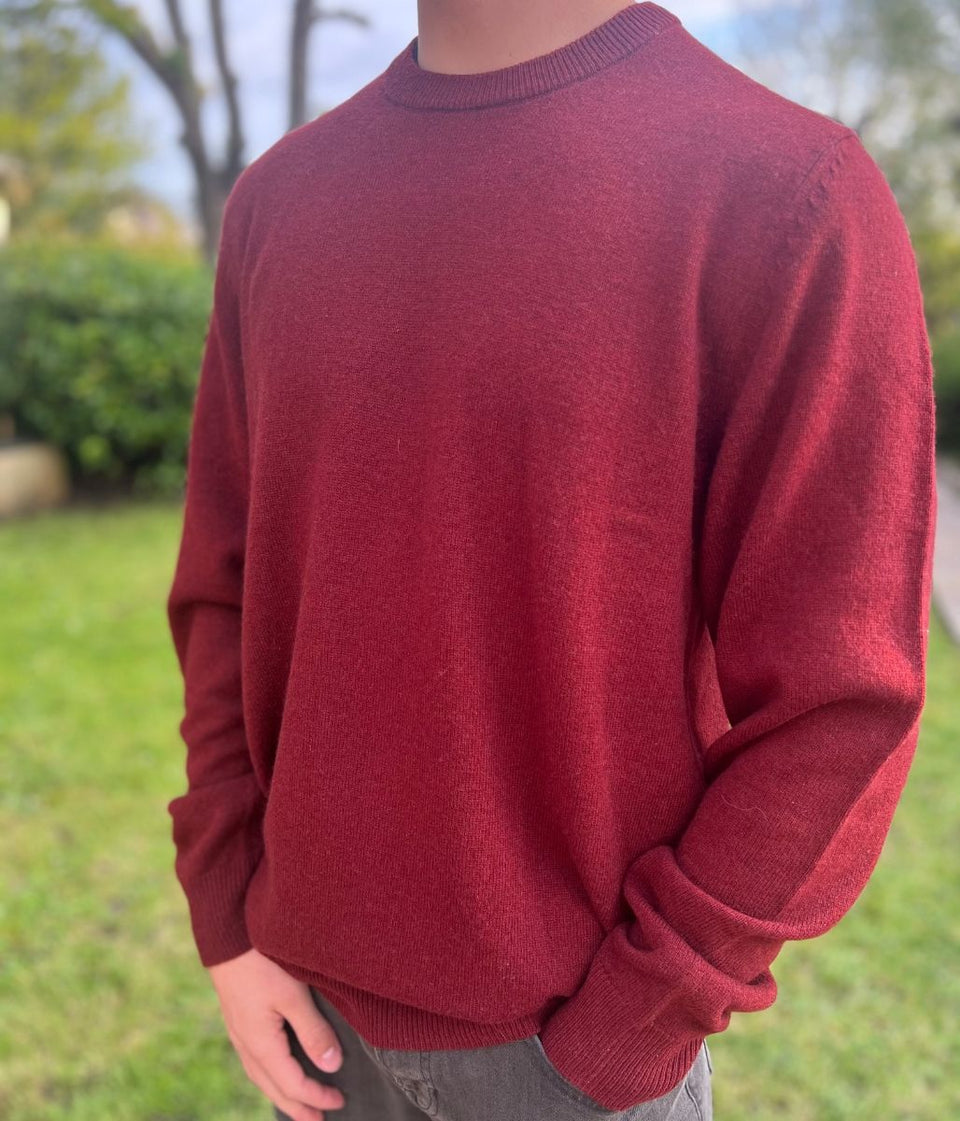 Burgundy Men's Extra Fine Lambswool Jumper