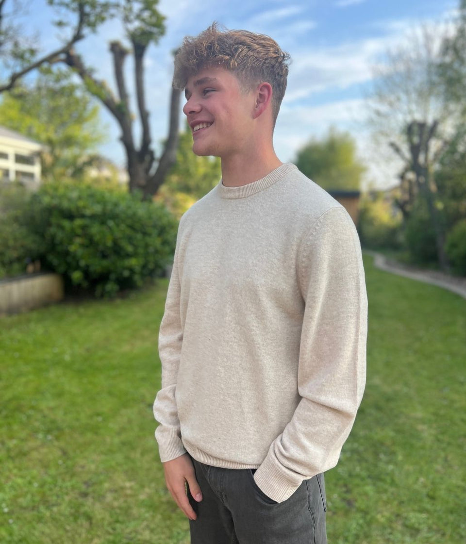 Ecru Men's Extra Fine Lambswool Jumper