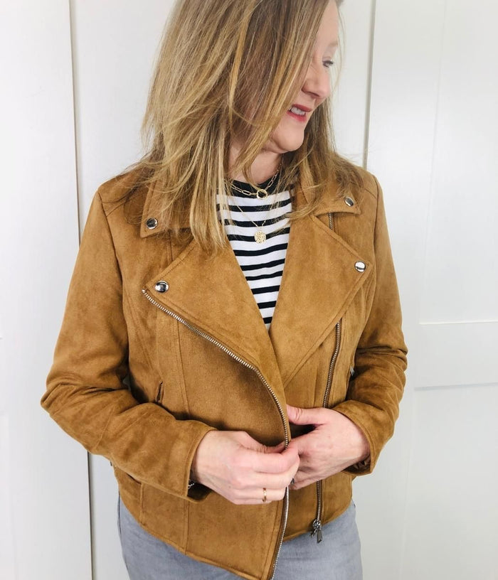 Camel Faux Suede Curve Biker Jacket – Highstreet Outlet UK