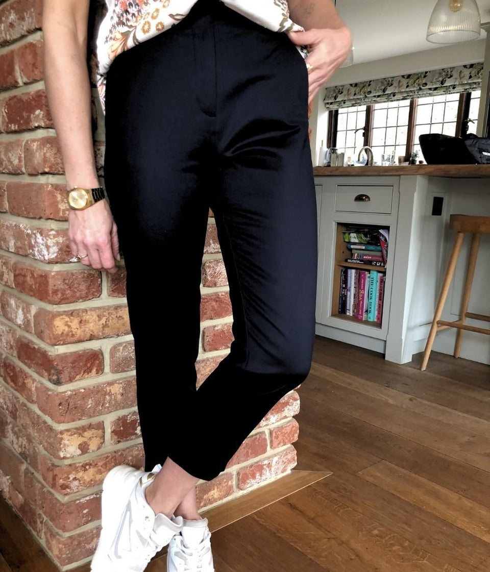 Black Cotton Blend Slim Fit Cropped Trousers