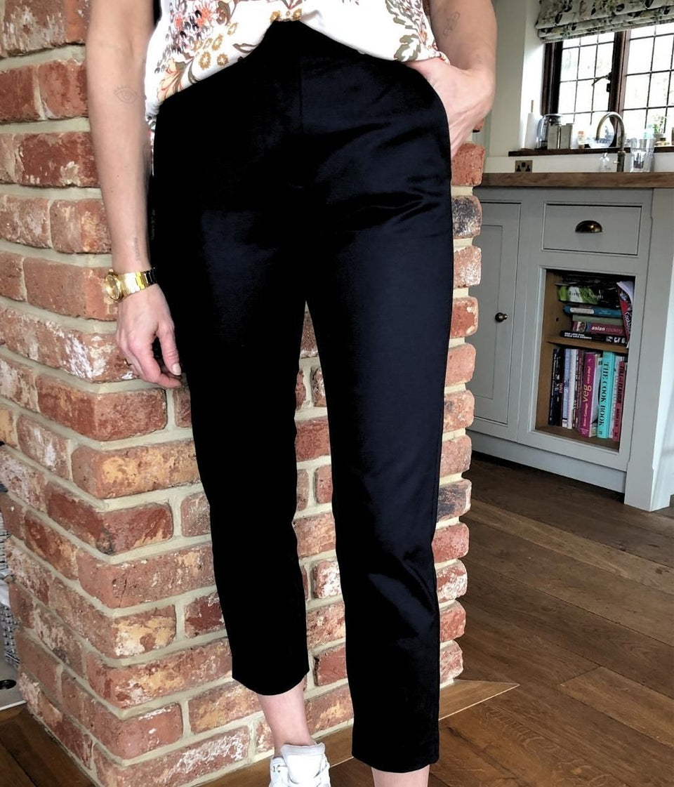 Black Cotton Blend Slim Fit Cropped Trousers